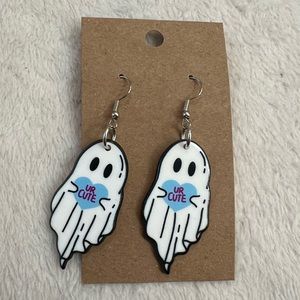 Ghost with Valentine’s Day candy heart earrings